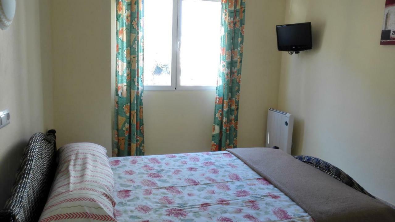 Apartamento De 2 Dormitorios Centro De Moraira Bagian luar foto