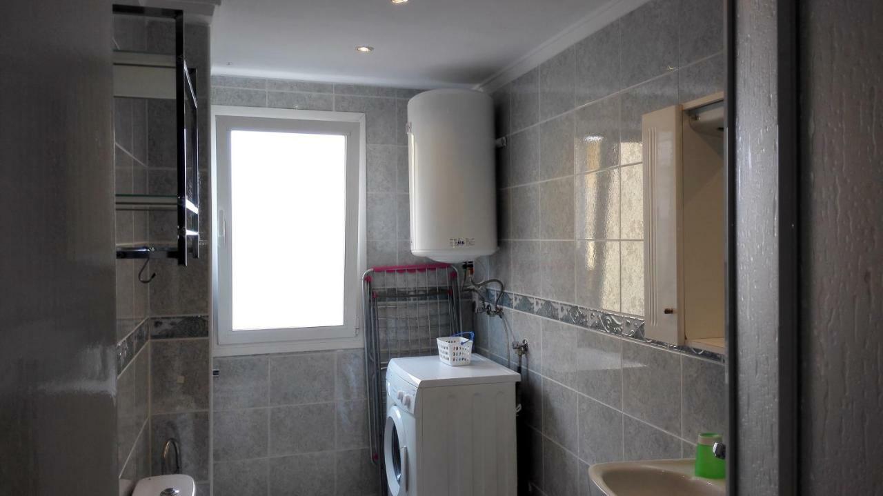 Apartamento De 2 Dormitorios Centro De Moraira Bagian luar foto