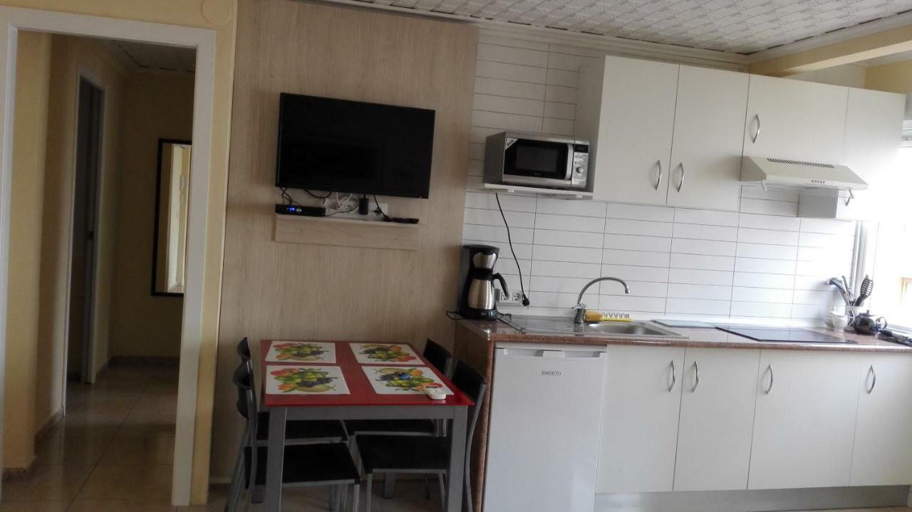 Apartamento De 2 Dormitorios Centro De Moraira Bagian luar foto